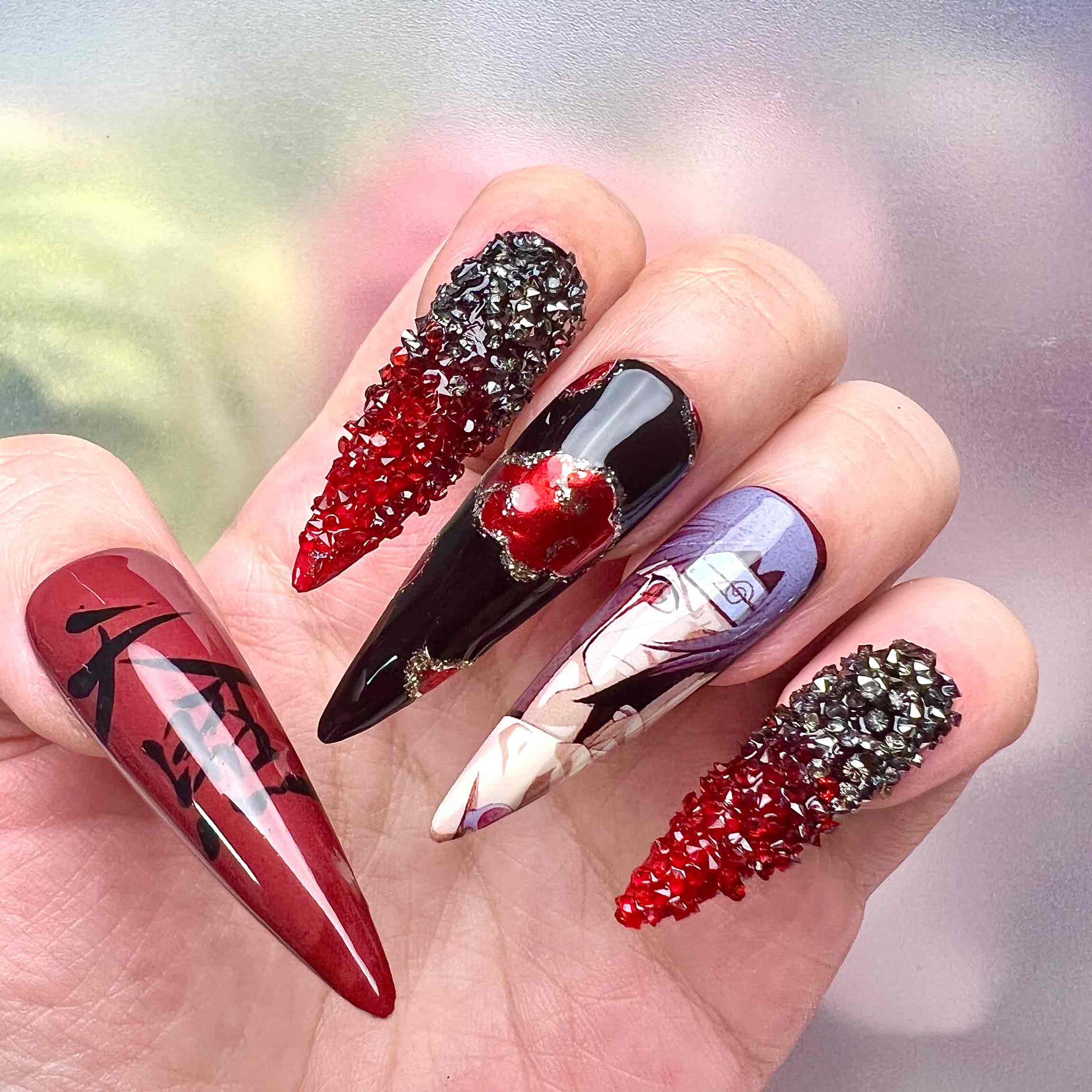 Itachi Eternal Eyes Diamanté Froni Nail