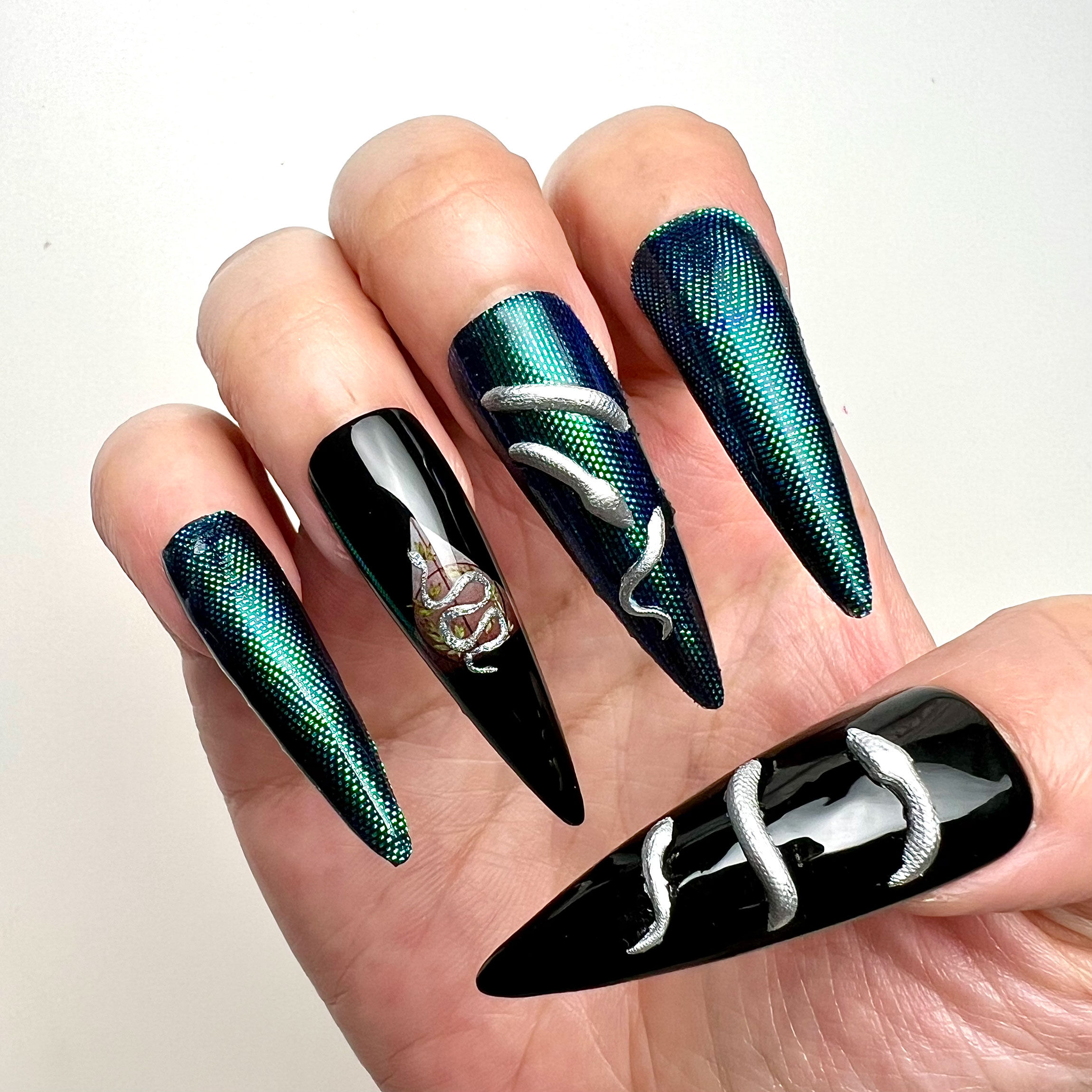 Slytherin Serpent Crest