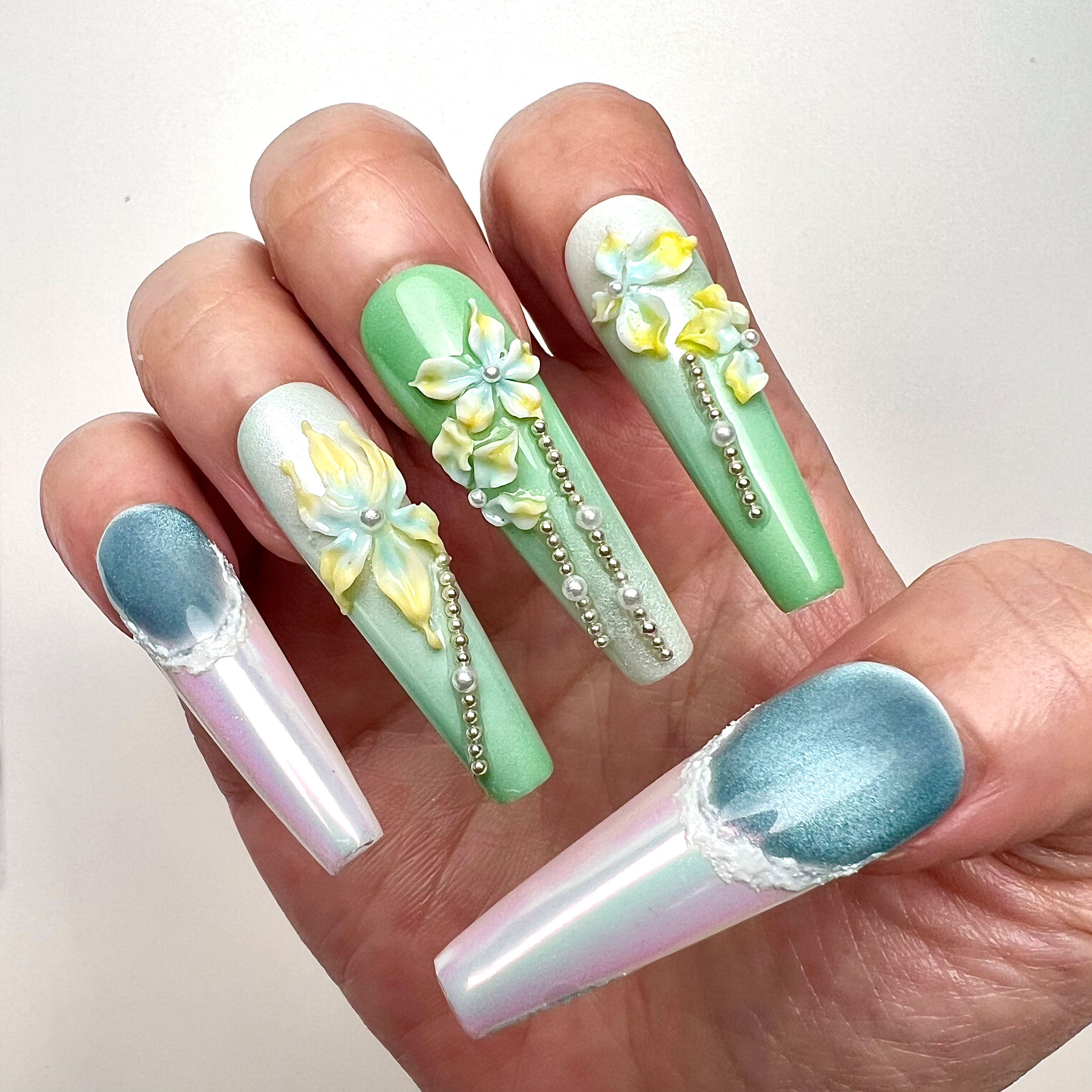 Zayne Celestial Bloom
